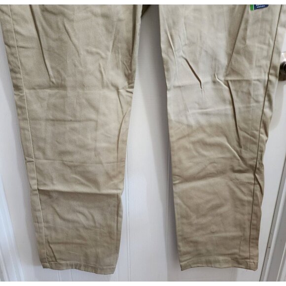 NWT George Straight Comfort Waist Wrinkle Resistant Khaki Pants Size 40 x 32 - Picture 9 of 11
